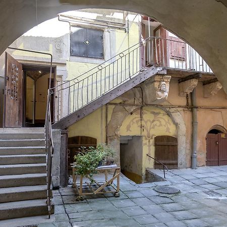 Art & House Apartment Lviv Bagian luar foto